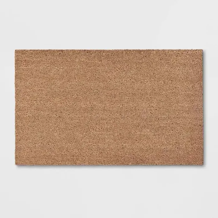 1‘6″x2‘6″ Solid Doormat Beige – Room Essentials™