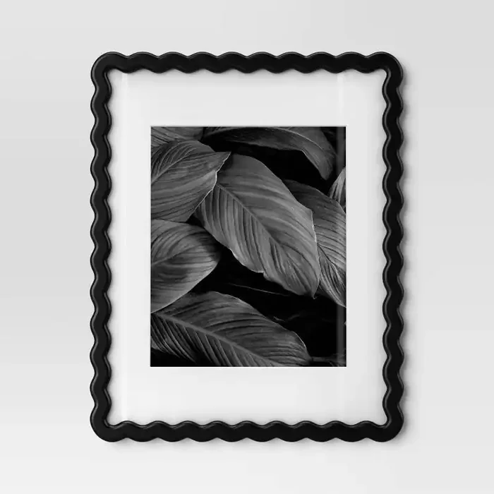11″x14″ Wavy Shape Picture Frame Black – Room Essentials™