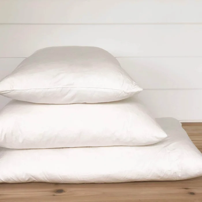 18×18 Down Alternative Pillow Inserts