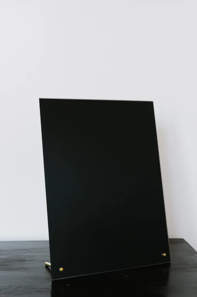 8X10 BLACK GLASS MAGNET BOARD