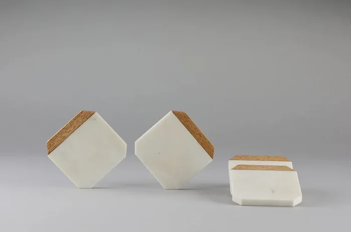 AGRA SOFT STONE CARVING PRODUCTS Marble and Wood Handmade Coaster (Set of 4) Coasters for Office Glasses Tea Coffee Cups Cocktails and Gift