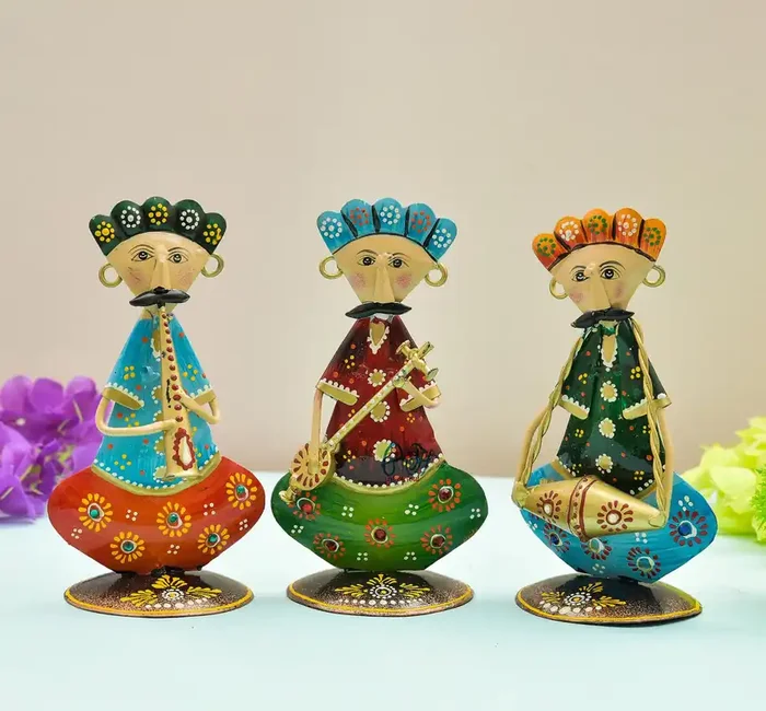 Archna Handicraft Metal Multicolor Tribal Iron Musicians Set for Home Dcor & Gifts Decorative showpiece – Statue for Home Decor – showpiece for Home Decoration-(6×3 Inches)(450 Grms.)