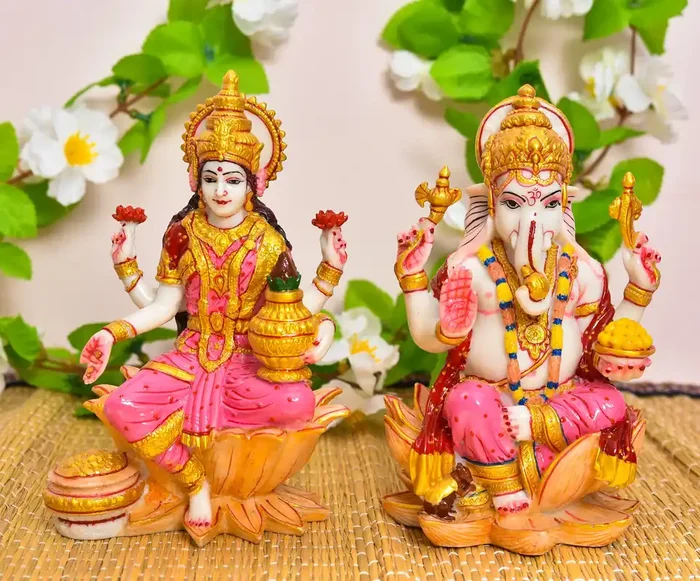 Archna Handicraft Polyresin Ganesh Ji Laxmi Ji Murti for Pooja Room Home Temple Decoration Items Figurine Idol Statue for Pooja Room (7 x 4 Inches)