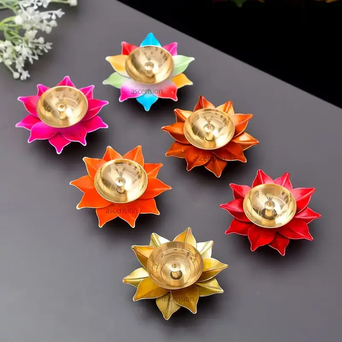 Ascension Handicraft Brass Lotus Diya for Puja Kamal Patti Flower Shaped Brass Diyas Oil Lamp for Pooja Room aarti Temple mandir Home Decoration & Gift Purposes (Pack of 6)