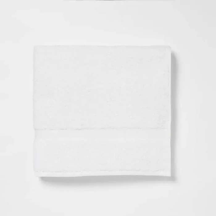 Bath Towel White – Room Essentials™ Lightweight Cotton-Polyester Blend, Terry Construction, OEKO-TEX Certified