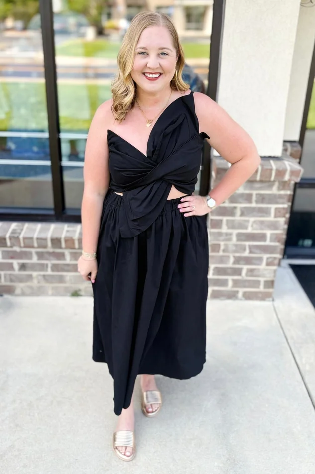 BLACK KNOTTED TWIST MIDI DRESS