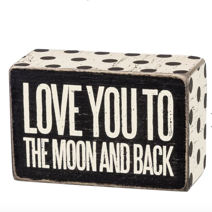 Box Sign “To the Moon”