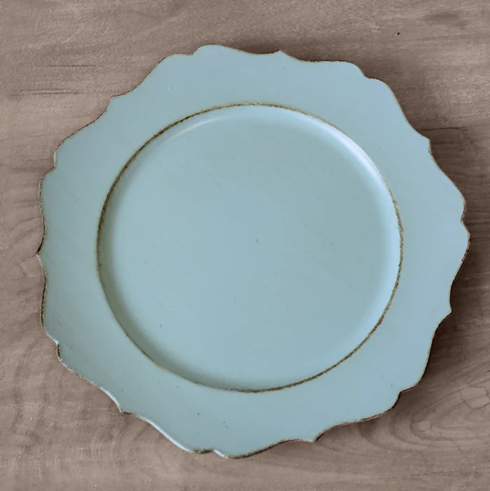 Cartouche Charger – Antique Sky