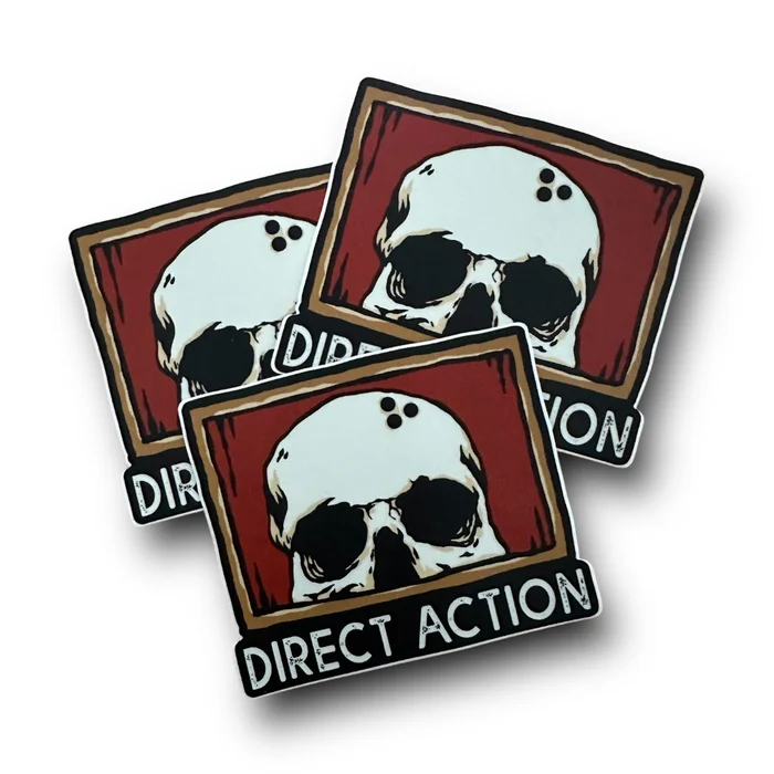 DA “Skull Peek” Sticker