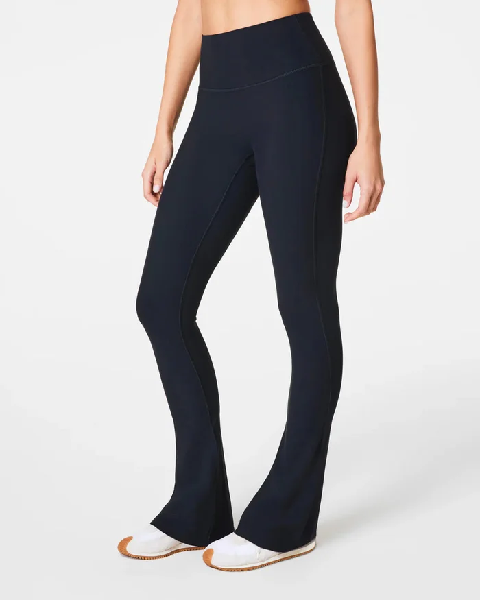 Dressy Micro Flare legging-black
