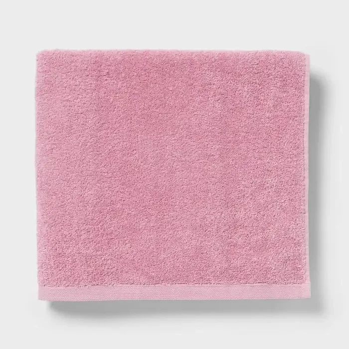 Everyday Bath Towel Pink – Room Essentials™