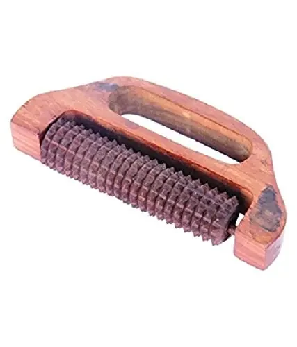 hand held D-shape Wooden Massager