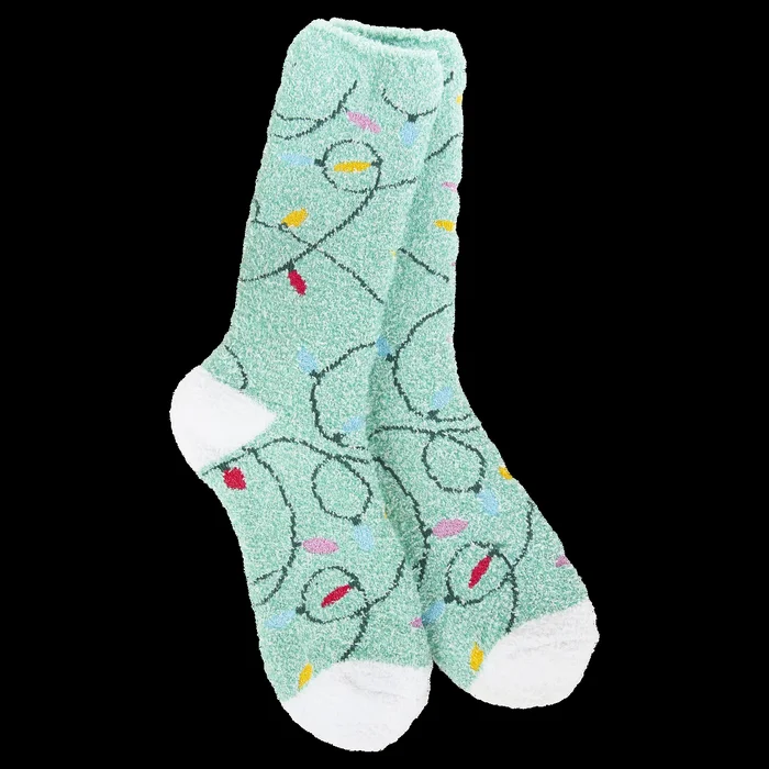 Holiday Cozy Crew – Holiday Lights