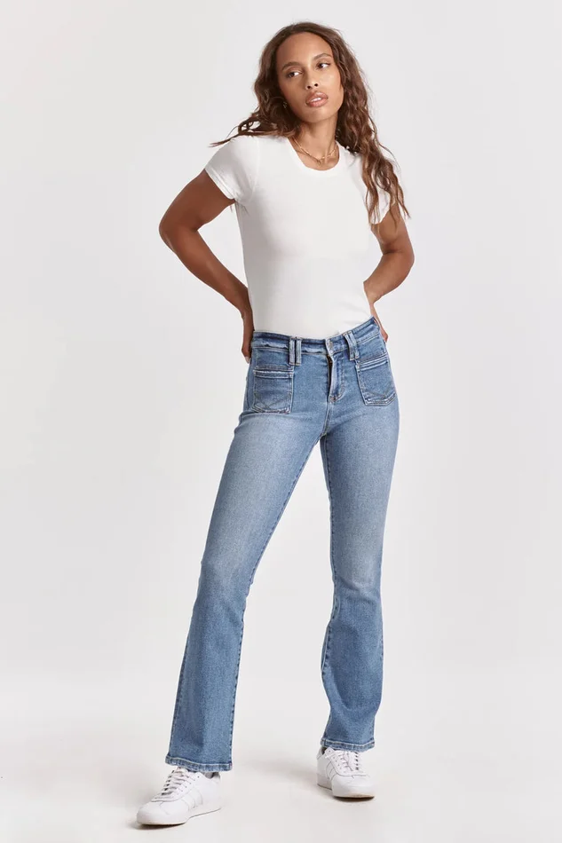 Jaxtyn High Rise Bootcut Jean