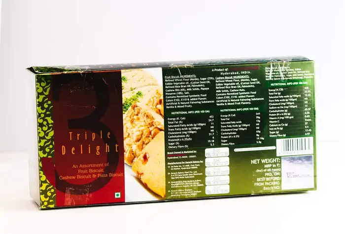 Karachi Bakery Tripple Delight Fruit with Cashew and Pista, 600g