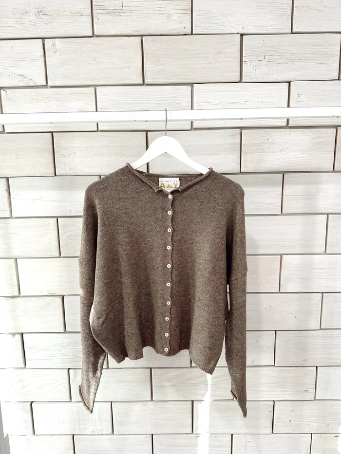 Piper Cardigan – Mocha