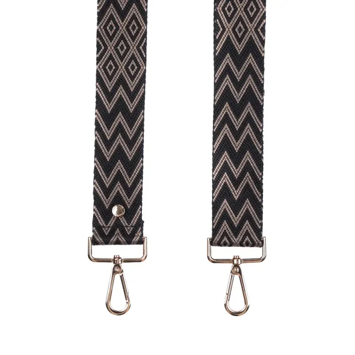 Pom Pom Strap Cocoa Zig Zag