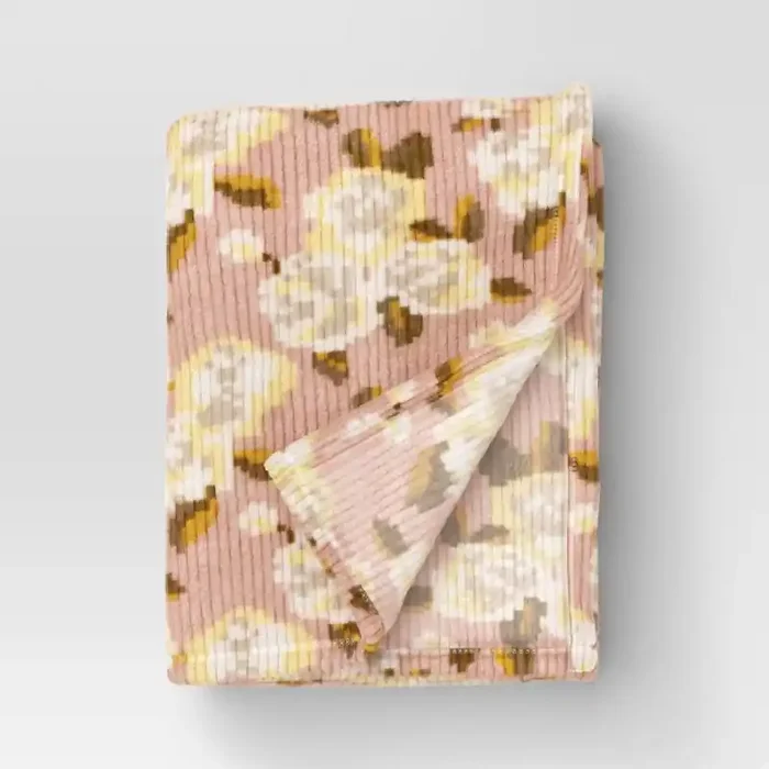 Printed Floral Ribbed Plush Throw Blanket Pink/Neutral – Room Essentials™