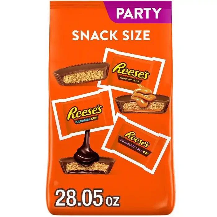 Reese‘s Assorted Snack Size Peanut Butter Cups Candy Party Bag – 28.05oz