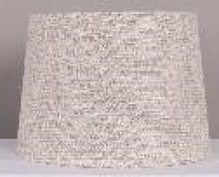 Room & Retreat Rr Cream Textured Accent Modified Drum