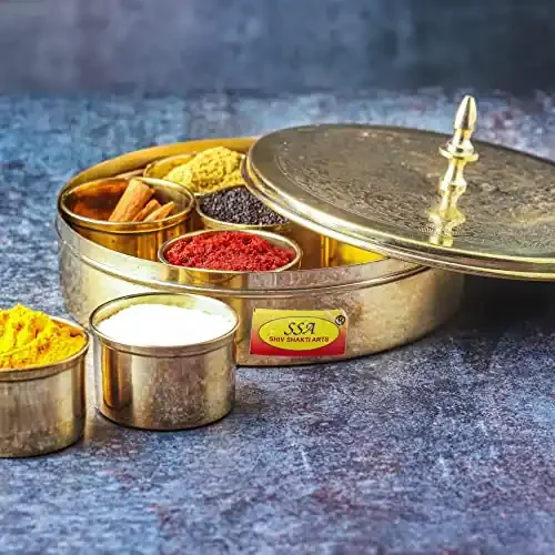 Shiv Shakti Arts® Pure Brass Designer Engraved Masala Dani Box Dibba Spice Organiser Container with Spoon (Big – 7 Dibbi in 1 Masaladani Heavy Gauge – Luxury Embossed Design) Use Kitchenware