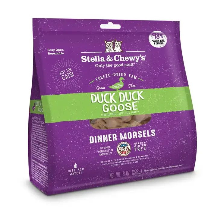 Stella & Chewy‘s Freeze-Dried Raw Dinner Morsels Protein Rich Duck Duck Goose Recipe Dry Cat Food, 8 oz.