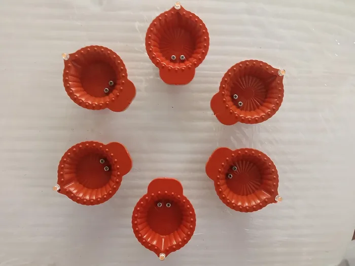 SWASTIK Pack of 6 Water Sensor Led Diyas Can
