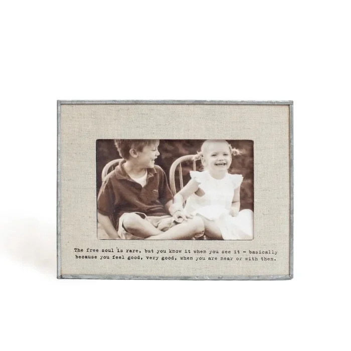 THE FREE SOUL LINEN PHOTO FRAME