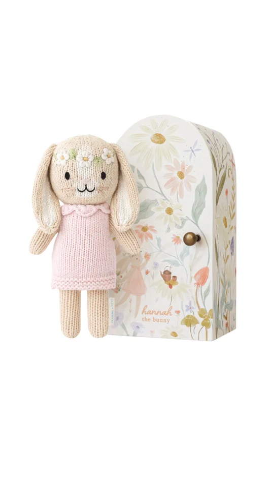 Tiny Hannah the Bunny (Blush)