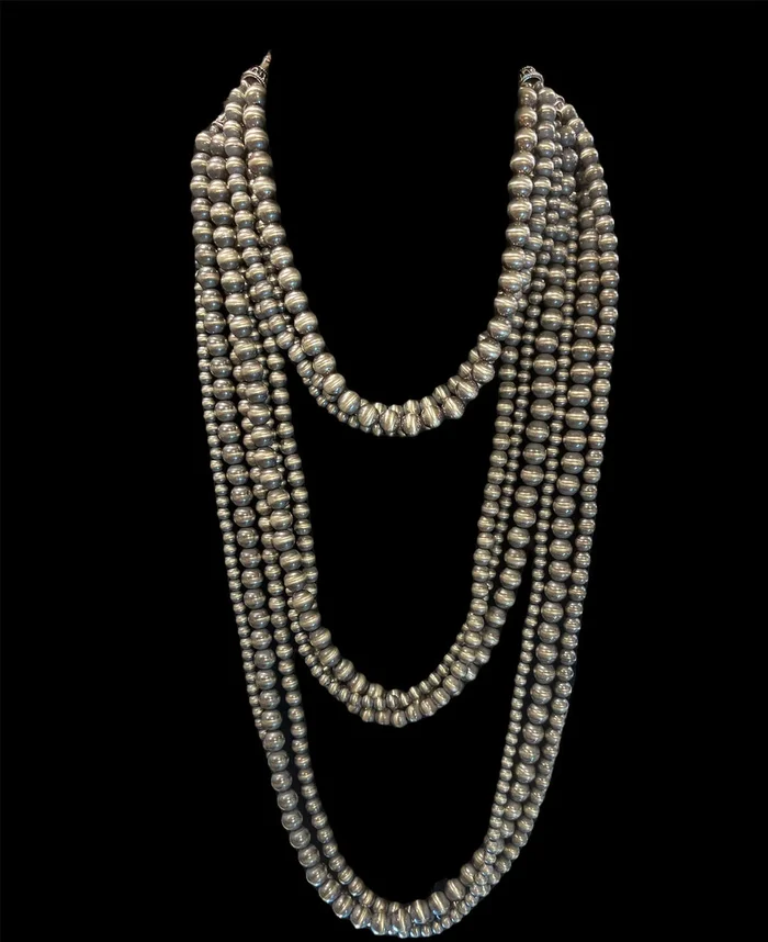 Tres Platos Antiqued Silver Beads