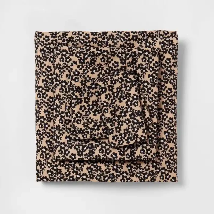 Twin/Twin XL Microfiber Sheet Set Neutral Micro Floral – Room Essentials™