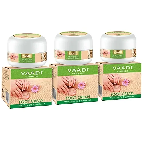 Vaadi HerbFoot Cream Clove and Sandal Oil 30g x 3