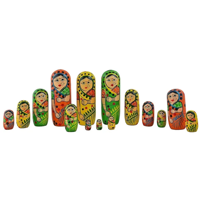 VARANASI WOODEN TOYS 15 Pcs Hand Painted Wooden Russian Nesting Dolls Set