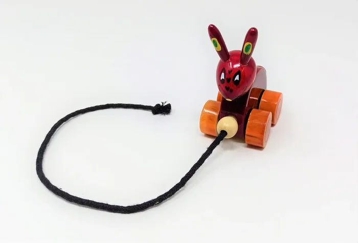 VARANASI WOODEN TOYS Wooden Pull Along Toy Encourage Walking Build Gross Motor Skills and Hand-Eye Coordination Handcrafted by Indian Artisans for Kids Toddlers (Rabbit)