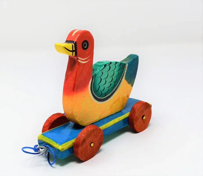 VARANASI WOODEN TOYS Wooden Pull Along Toy Encourage Walking Build Gross Motor Skills and Hand-Eye Coordination Handcrafted by Indian Artisans for Kids Toddlers (Duck)