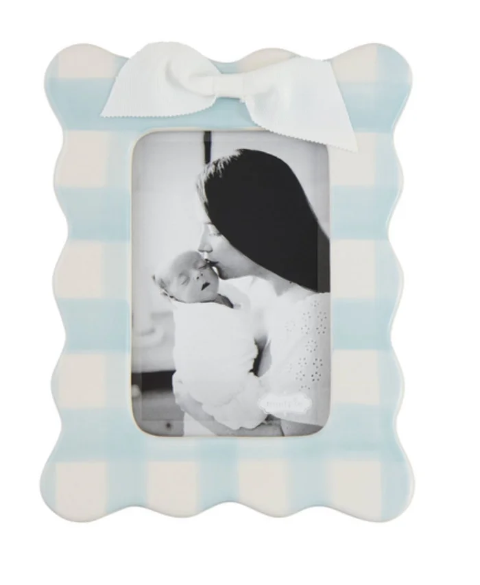 Vertical Blue Plaid Bow Frame